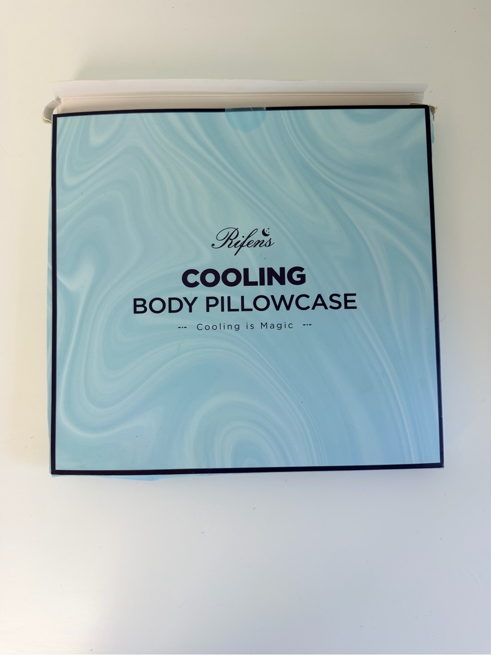 Ice Cooling Body Pillowcase for Hot Sleepers Stays Cool All Night Light Gray NEW - Picture 4 of 8